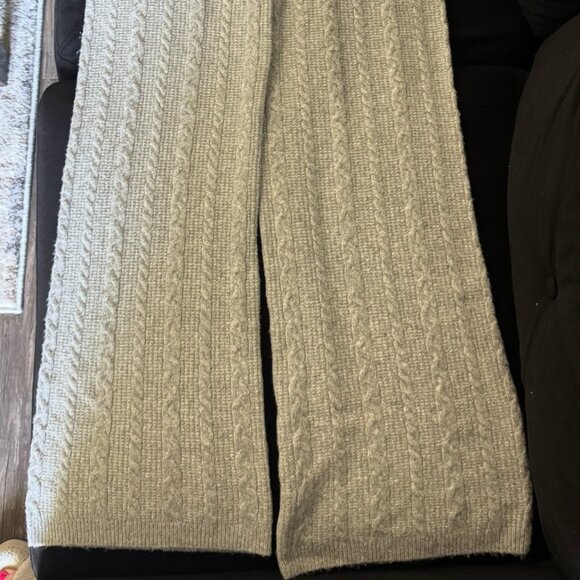 Women's Medium Gray Comfy Set - Picture 12 of 12